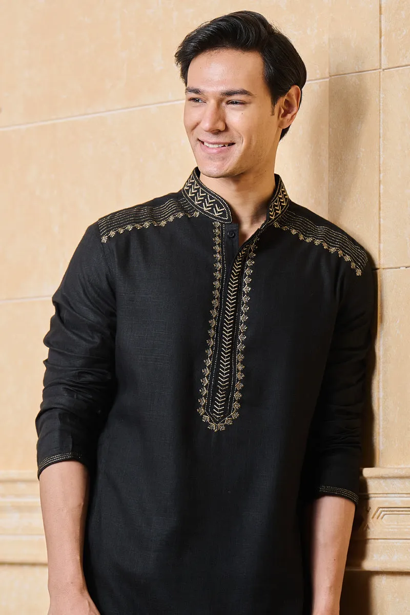 Black Linen Kurta Set With Embroidery Details