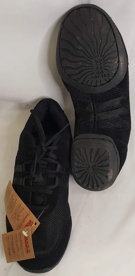Blitz -- Split Sole Dancesneaker -- Black
