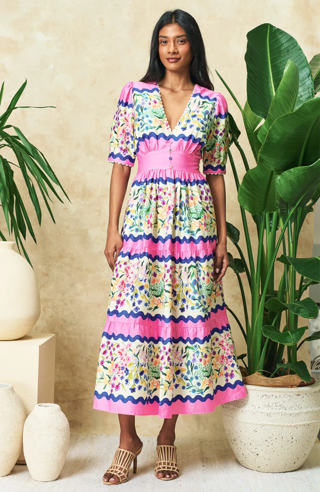 Hope & Ivy V Neck Full Skirt Tea Dress With Puff Sleeves - Meredith