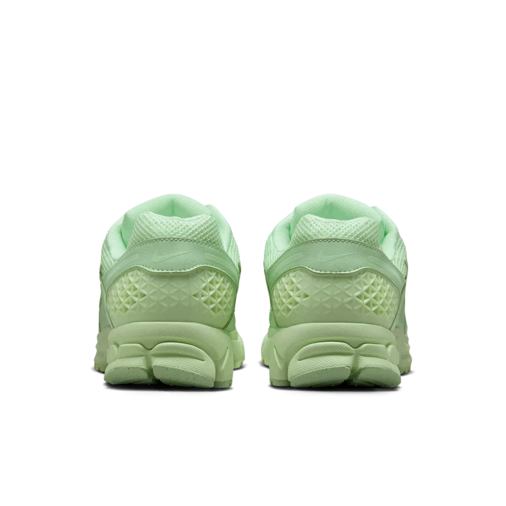 MENS NIKE ZOOM VOMERO 5 VAPOR GREEN