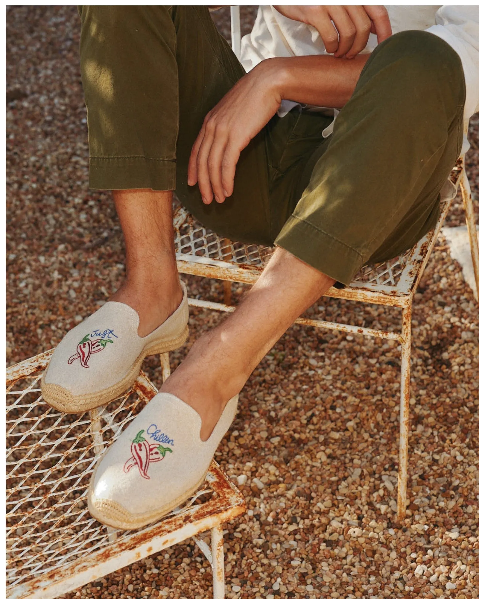 Mens_Espadrilles_The Smoking_Embroidery_Natural Undyed - Just Chillin