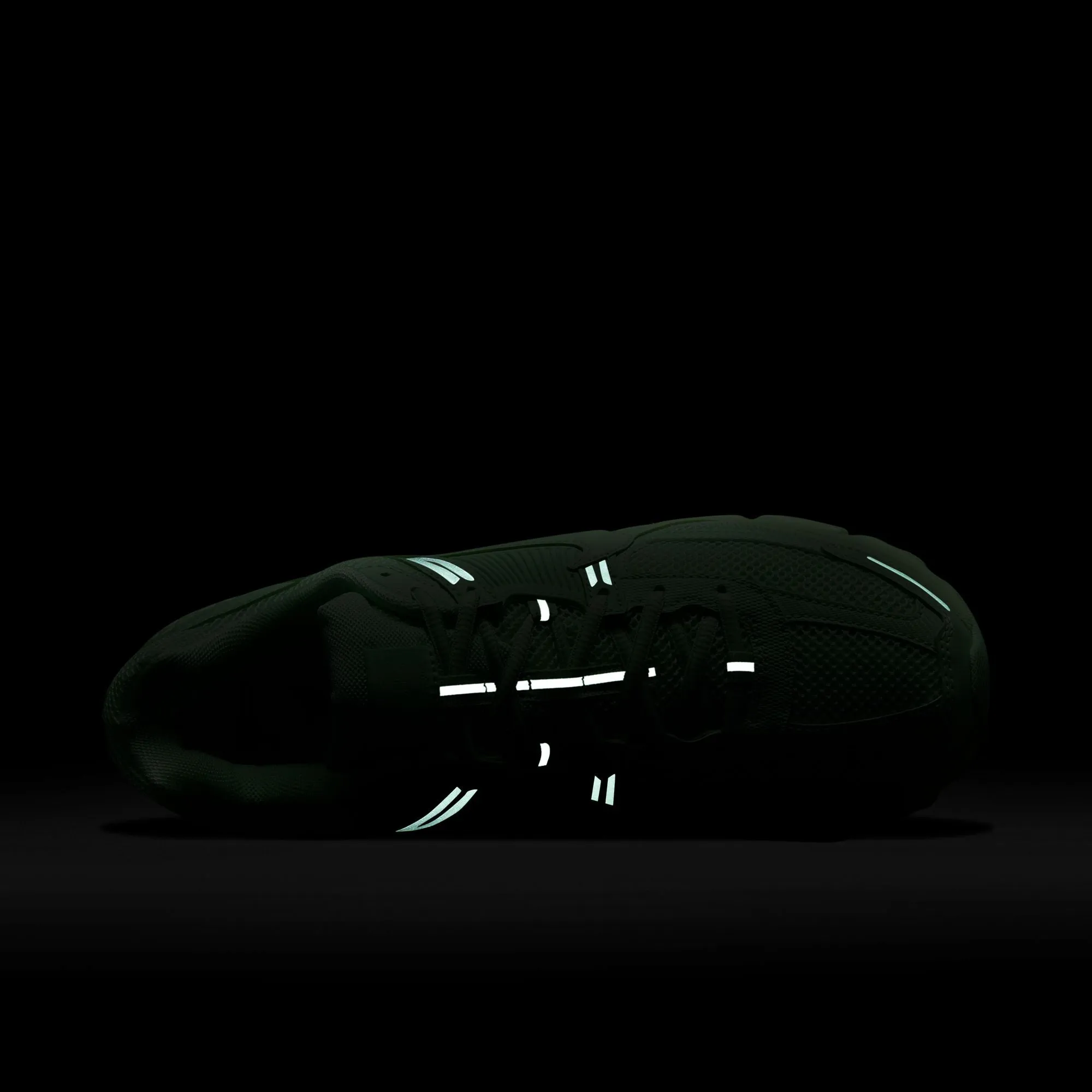 Nike - Zoom Vomero 5 ~ Vapor Green