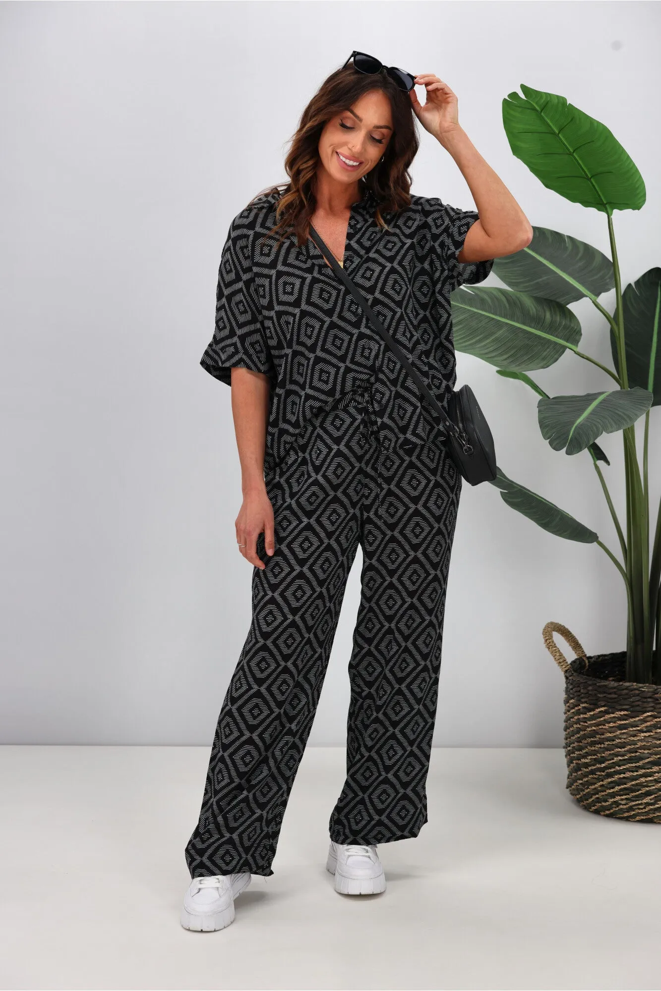 Shine On Label Sakura Printed Wide Leg Pants Black