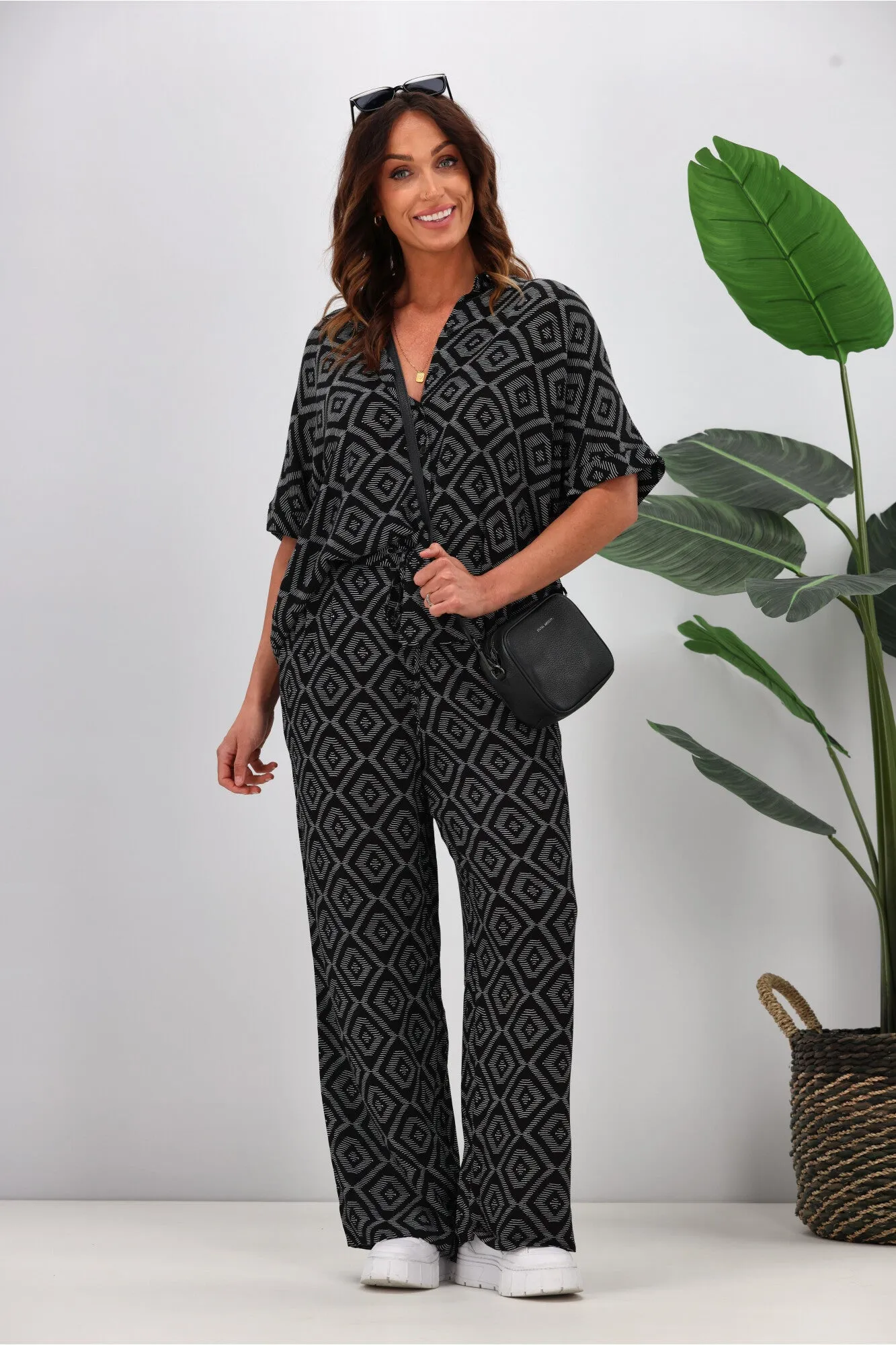 Shine On Label Sakura Printed Wide Leg Pants Black