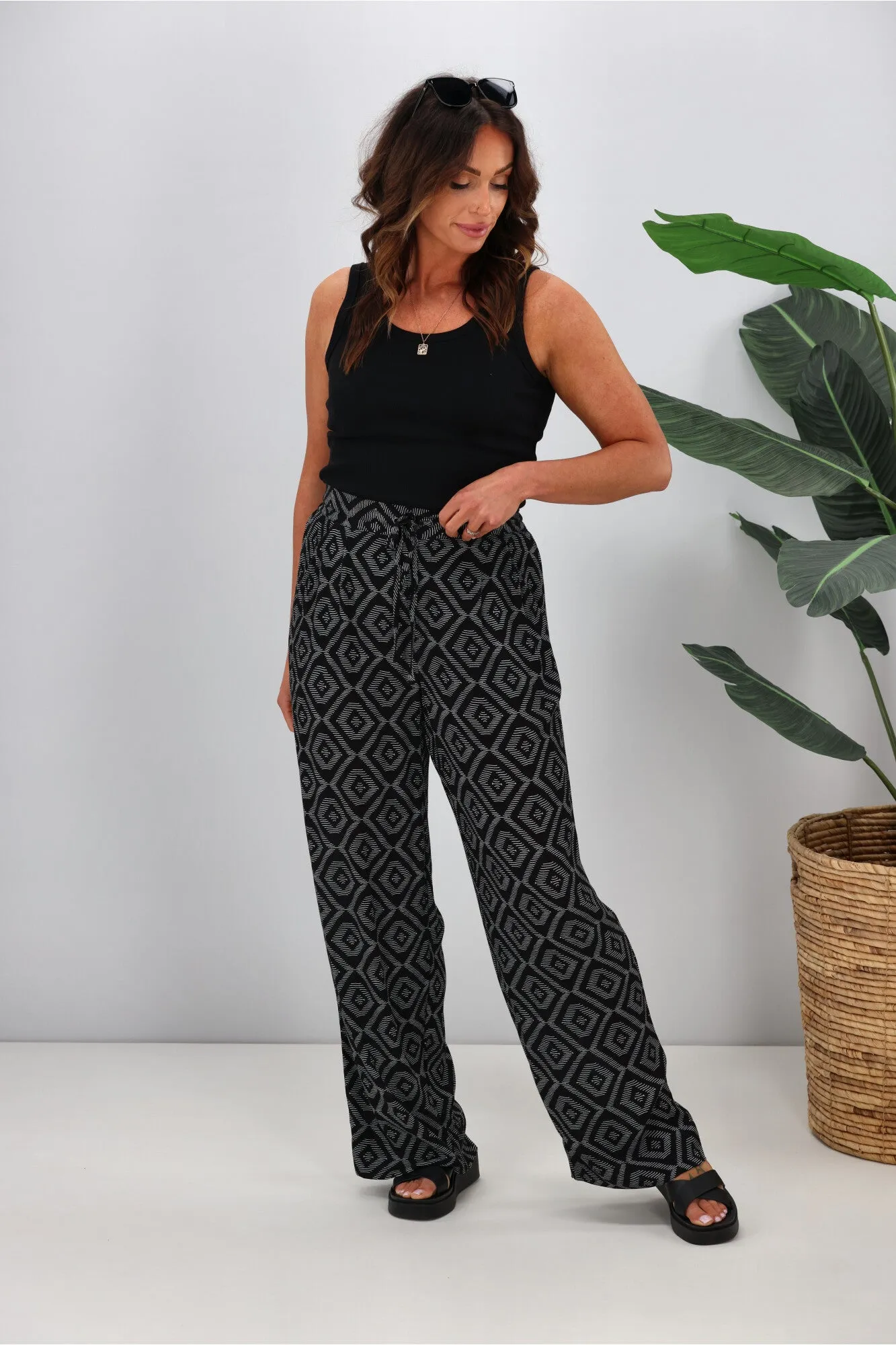 Shine On Label Sakura Printed Wide Leg Pants Black