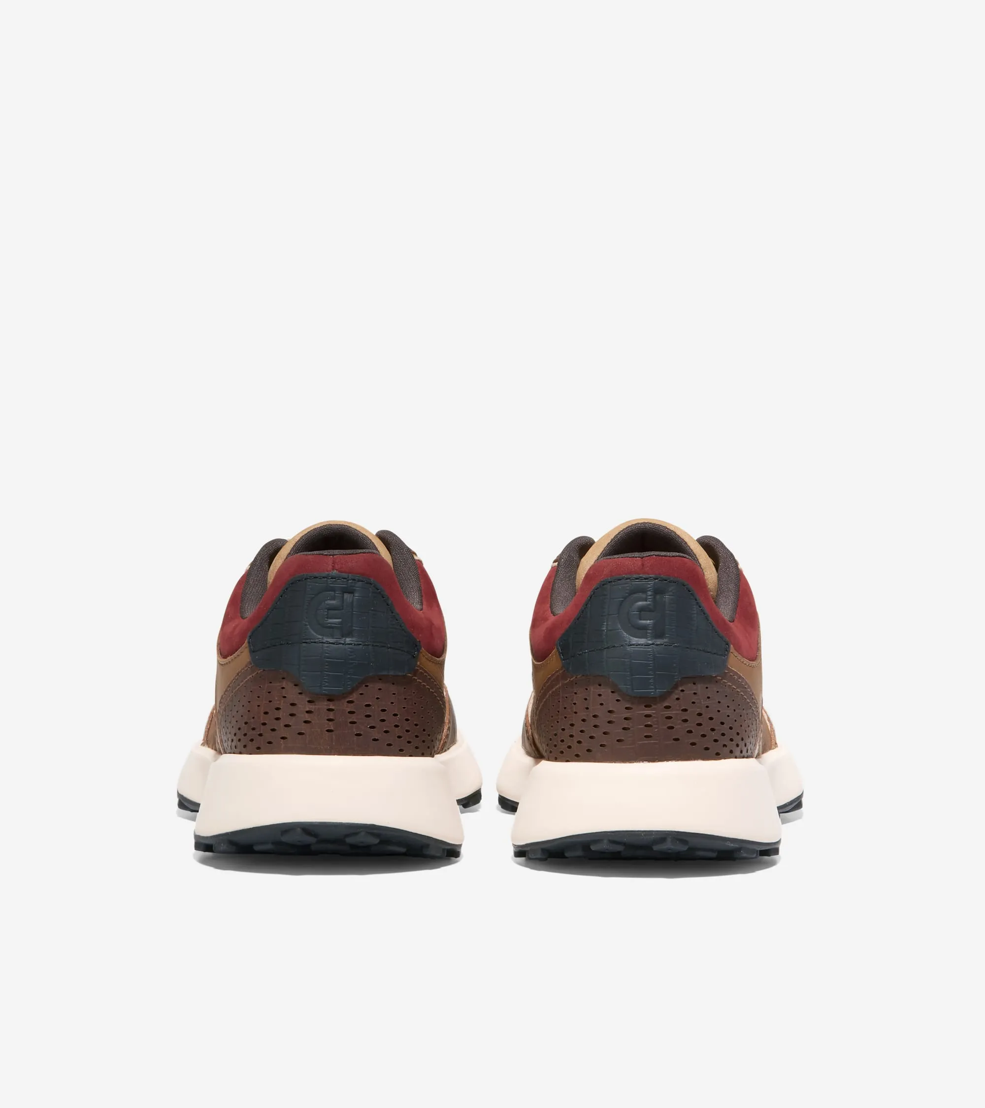 Women's GrandPrø Wellesley Runner Sneakers